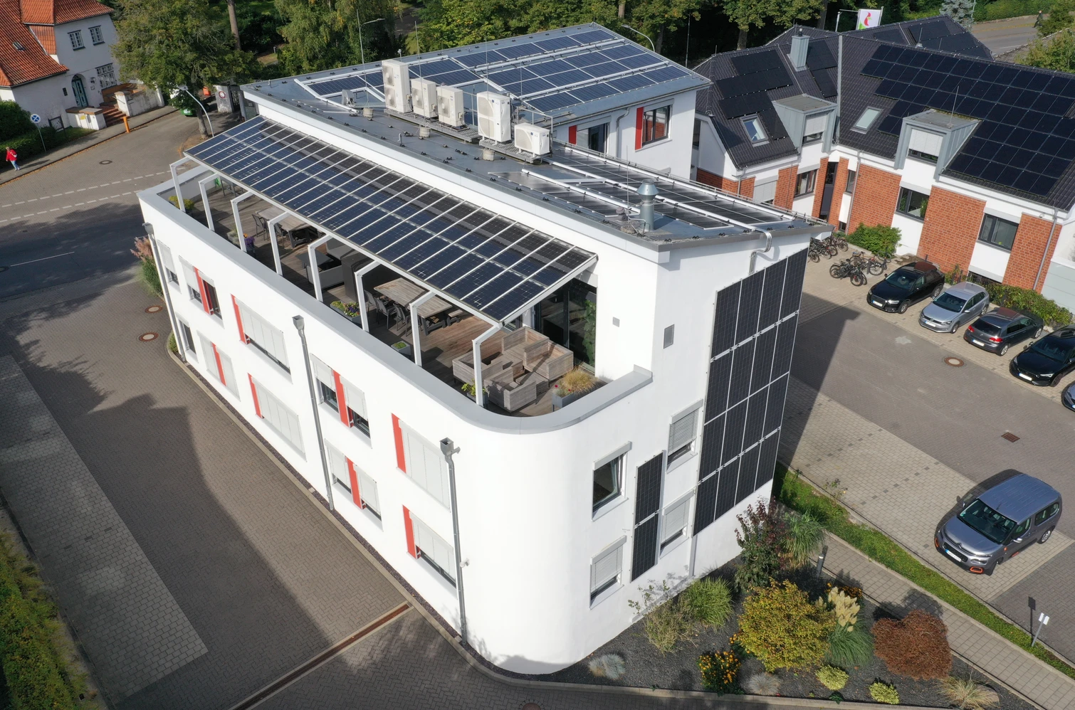 Zentrale Neubau von oben