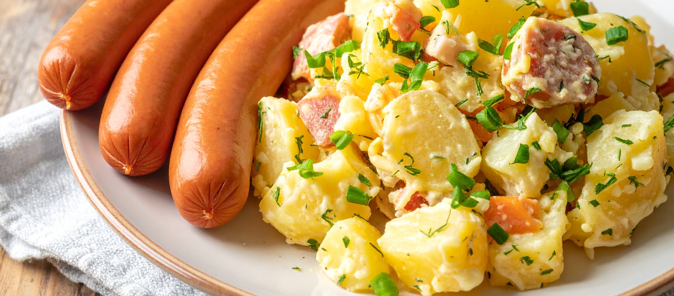 Kartoffelsalat mit Würstchen
