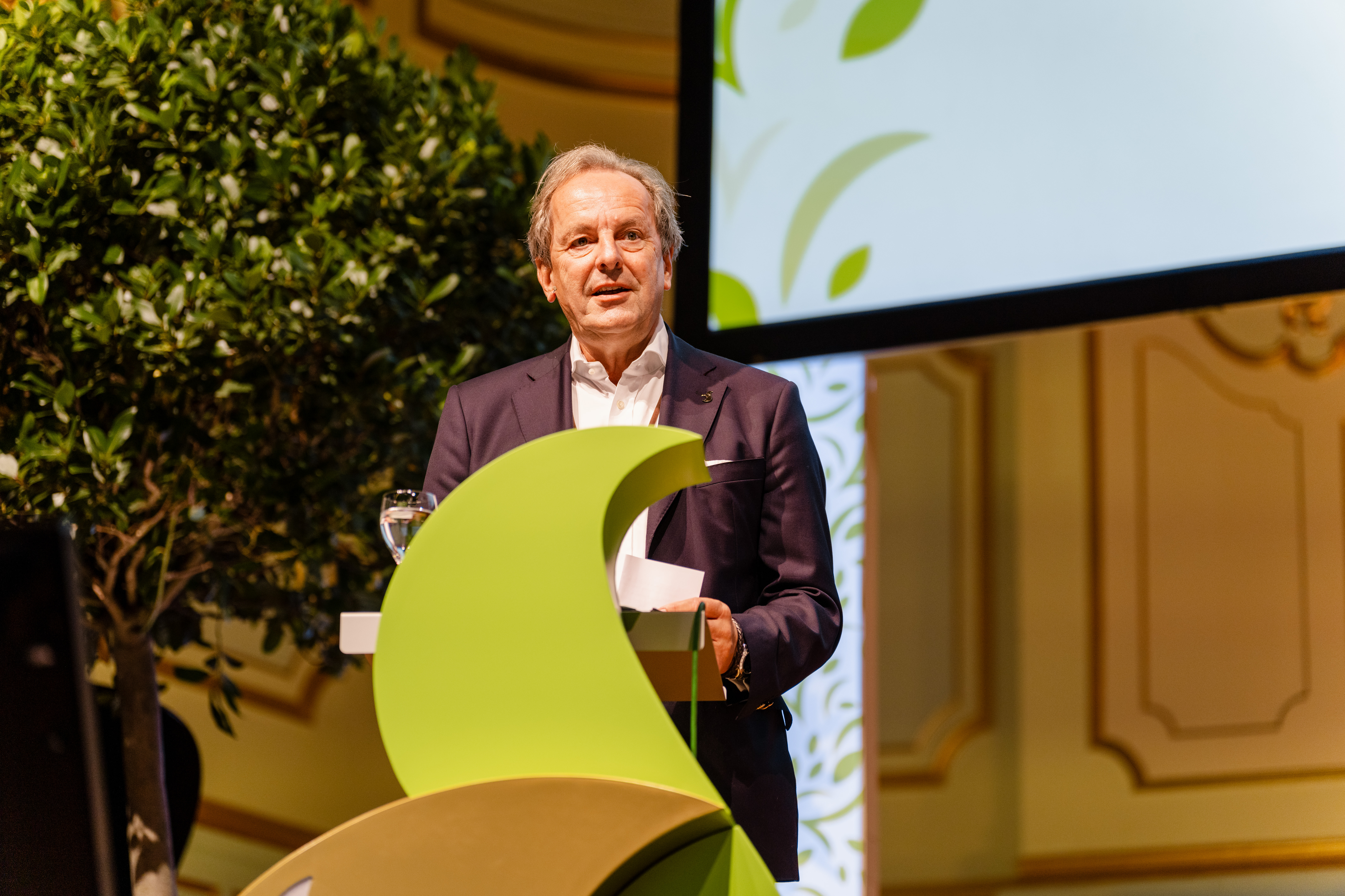 50 Jahre Service-Bund 50 Jahre Service-Bund