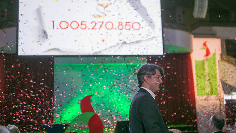 Service-Bund schafft die Milliarde