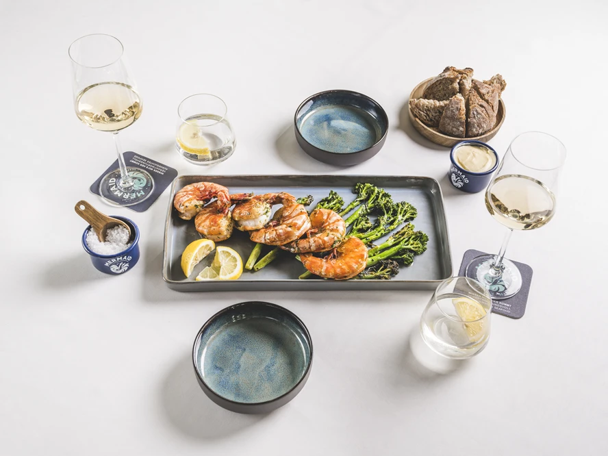 Mermaid Wildgarnele gebraten mit Zitrone und Wildbrokkoli Mermaid Wildgarnele gebraten mit Zitrone und Wildbrokkoli